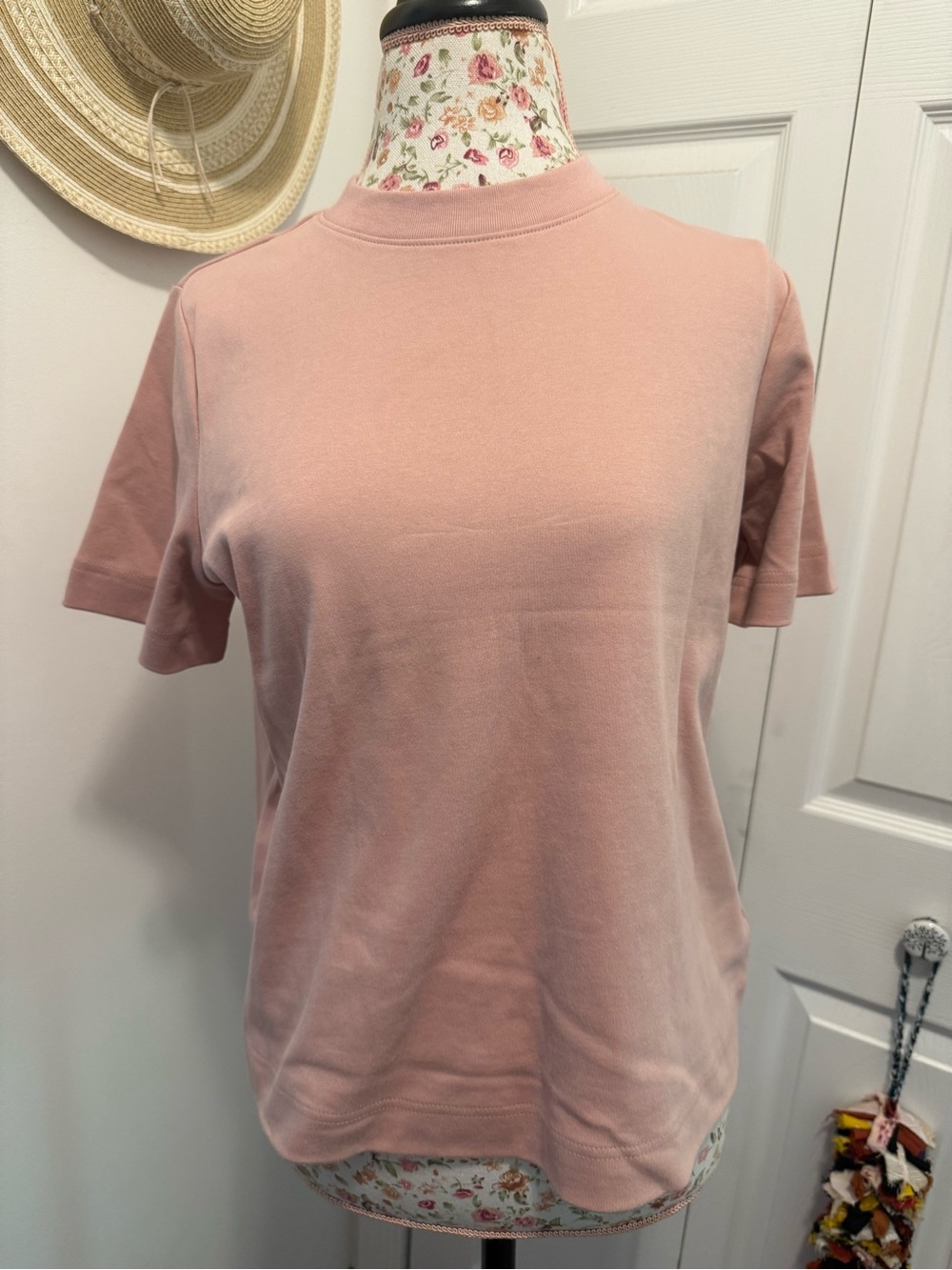 Old Navy Dusty Pink Short-Sleeve Crewneck Tee